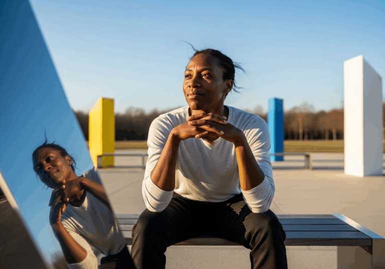 Doing the 5‑4‑3‑2‑1 sensory grounding exercise for two minutes reduced acute anxiety by ~25% in anxious individuals during real stressors.